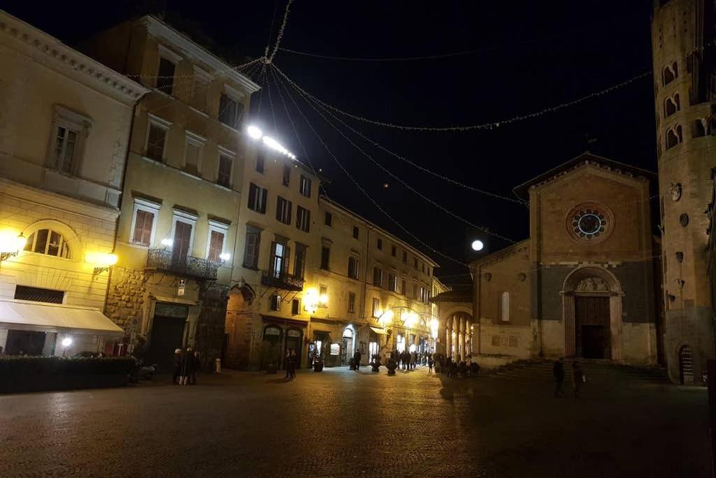 ...All'Archetto Di Sant'Andrea......Pieno Centro 奥维多 外观 照片
